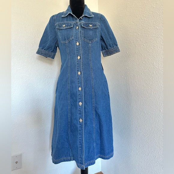 Dazy Denim Button-Up Front Dress - Size Medium - Picture 2 of 9